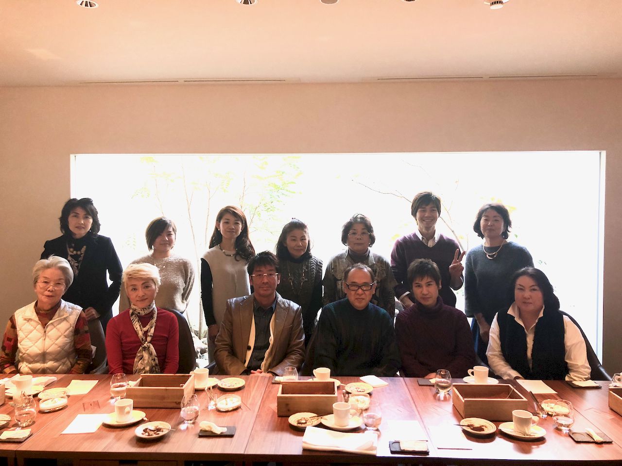 【岡場】≪社会保険完備≫≪寮完備≫≪社宅補助・食費補助あり≫≪土日休み相談OK≫地方出身の方や1人暮らしの方が安心して生活ができる環境を提供!スタッフの仲も良く、確かな技術も取得可能!みはら美容室 藤原台店(ミハラビヨウシツフジワラダイテン)からスタイリスト(美容師)の求人☆★