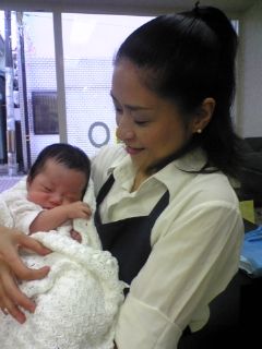 【茨木市駅】≪アットホームサロン≫≪様々な技術が学べる≫≪16時までの勤務OK≫女性だけの隠れ家サロン！サロンワークだけでなく、着付け・メイク・脱毛など様々な技術が学べます♪Hair&Make Paphio（ヘアーメイクパフィオ）からアシスタント（美容師）の求人☆☆