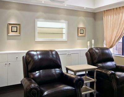 【心斎橋】≪社会保険完備≫≪月給22万円+歩合給≫ヘア&アイラッシュ&ネイルのトータルビューティーサロン「Chelo by release(チェロ バイ リリース)」気持ちよくお客様と向き合える明るく開放的な施術スペースも魅力♪アイデザイナーの求人☆☆