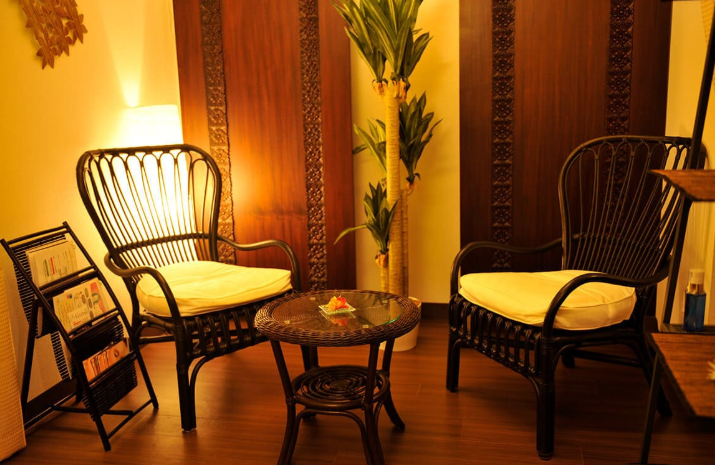 【新宿】≪完全週休2日制≫≪日曜日定休≫≪社会保険完備≫≪ノルマなし!!≫アットホームな職場で世界に通用する技術を身に付けられます★オールハンド育乳マッサージサロン「p-Grandi 新宿店（ピーグランディシンジュクテン）」からエステティシャンの求人☆☆