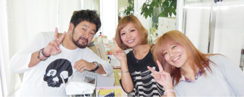 【逆瀬川】≪20万円スタート≫≪社会保険完備≫≪寮完備≫アシスタントから高月収!!社内イベントも多数あり♪AERBEN 宝塚店(アーベンタカラヅカテン)からアシスタント(美容師)の求人☆★