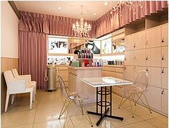 【土浦駅】◇◆日曜休みあり・月8日休み・産休育休制度あり・社会保険完備◆◇月給25.5万円スタートと好待遇が人気です!サロンワーク以外にもいろんな活動があるので、美容師としての職業を全力で楽しめます♪“BEAUTY LAND 土浦文京町店(ビューティーランド ツチウラブンキョウチョウテン)からスタイリスト(美容師)の求人★☆