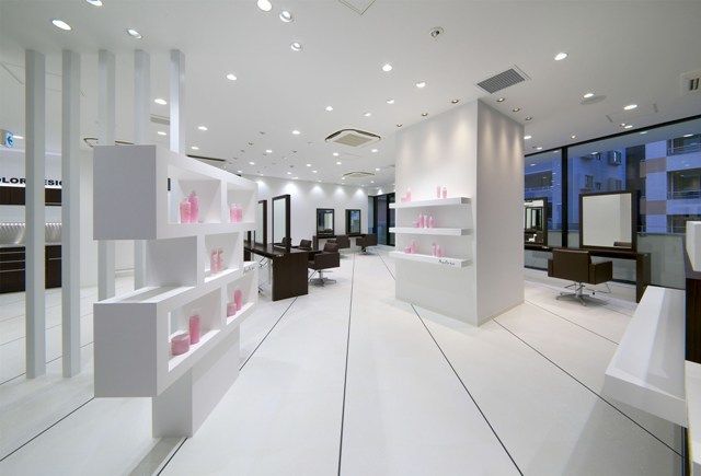 【溝の口】＜完全週休2日制＞＜社会保険完備＞全国に展開するTAYAグループ溝の口店！☆高待遇&充実の教育体制が魅力◎歴史と実績のある会社なので安定して美容師を続けて行くことが可能♪TAYA 溝の口店（タヤミゾノグチテン）からアシスタント（美容師）の求人☆★