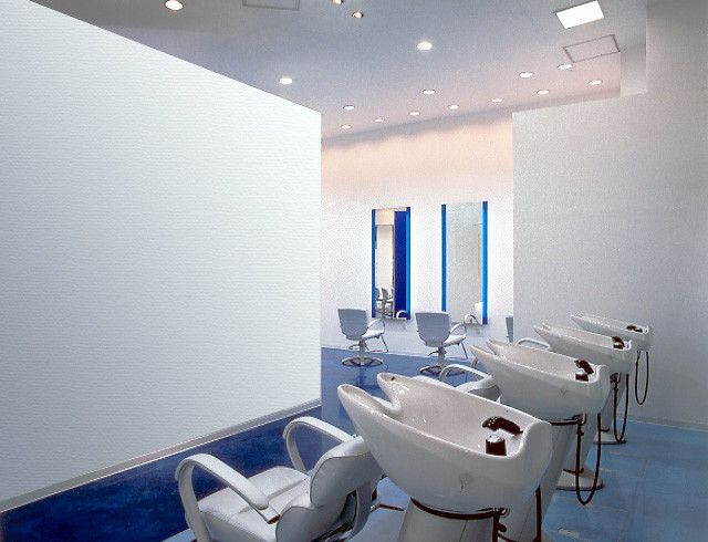 【鶴間】<完全週休2日制><社会保険完備>などの抜群の待遇を整えるTAYAグループ☆それ以外にも集客が強く月給30万円以上の高収入も狙えます!プライベートも充実可能!TAYA blue label イオンモール大和店(タヤブルーレーベルイオンモールヤマトテン)からスタイリスト(美容師)の求人☆★