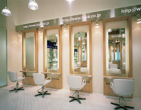 【津田沼】＜完全週休2日制＞＜社会保険完備＞＜入客チャンス◎＞などの待遇があり長く働けるTAYAグループ☆集客にもかなり力を入れているので月給30万円以上の高収入を稼ぐことも出来ます！TAYA イオンモール津田沼店（タヤイオンモールツダヌマテン）からスタイリスト（美容師）の求人☆★