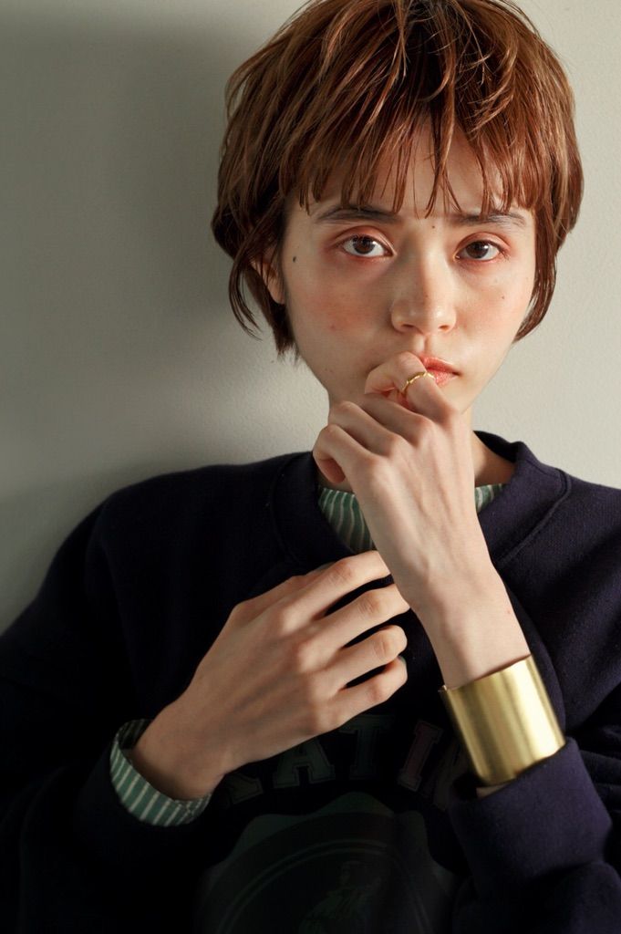 【枚方市駅】≪1日1万円保証≫≪フリー40％／指名50％還元≫≪オシャレなスタイル≫≪お休みや時間の相談OK≫マンツーマンで接客！美容師として成長出来る環境が魅力的です◎Cafune’ juntos YOLO（カフネジュントスヨロ）からスタイリスト（美容師）の求人☆★☆