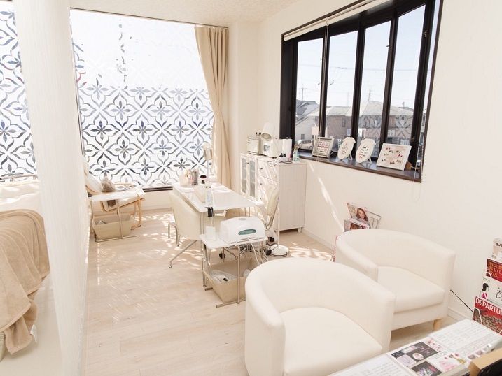 【下松】≪日曜定休・金曜日以外17時CLOSE・社会保険完備≫女性の方が長く勤務できる環境！お仕事とプライベートのメリハリをつけて働ける！！！リピーター率も高いアットホームサロンSalonDuSecret（サロンドシークレット）からアイリスト（アイデザイナー・まつ毛エクステ）の求人★☆