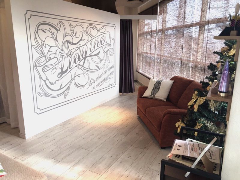 【向日町】日祝定休★月給22万〜★社保完備★19時まで★女性の働きやすさを一番に考えた地域密着型サロン ”unverite（アンベリテ）”からアイリスト（アイデザイナー・まつ毛エクステ）の求人★☆★