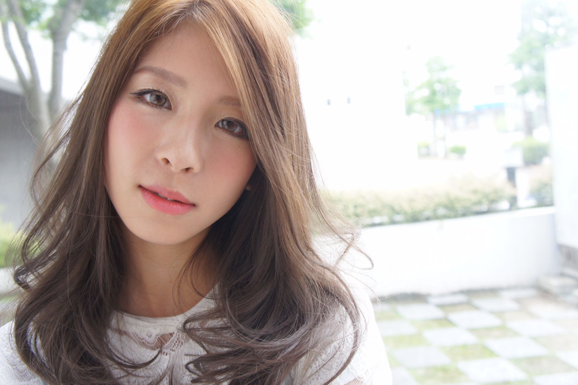 【小郡】≪社会保険完備≫≪社員寮あり≫施術メニューはヘアのみではなくネイル・まつエク・エステもあり☆福利厚生も充実！！連日お客様が多数ご来店されるトータルビューティーヘアサロン「HAIRMAKE ATENA produce by orange（ヘアメイクアテナプロデュースバイオレンジ）」からスタイリスト（美容師）の求人★☆