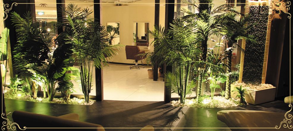 【目黒】◆月8日休みOK・社会保険完備◆休日数が選択可能!スタッフ同士のコミュニケーションが良く風通しの良いサロンですよ♪pursuit 目黒(パースィートメグロ)からスタイリスト(美容師)の求人★☆