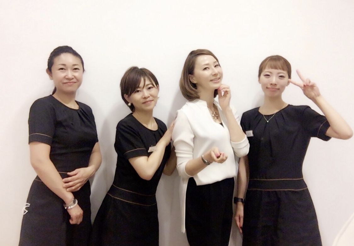 【銀座】◆完全週休2日制・毎週どちらか土日休みOK◆アットホームで落ち着いた雰囲気♪高い技術と接客が魅力です!休日の希望も通りやすくプライベートも充実できる環境が魅力☆BRILLIANCE TOKYO GINZA(ブリリアンストウキョウギンザ)からアイリスト(アイデザイナー・まつ毛エクステ)の求人☆☆