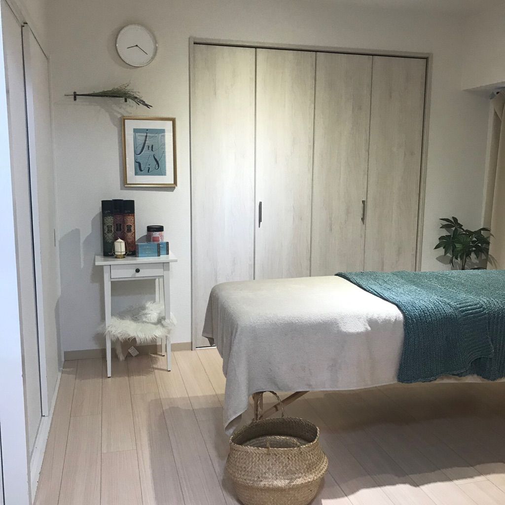 【京橋】≪月給23万円〜≫≪有給100％消化≫≪脱毛経験者大募集≫個人店ならではの接客ができます！社保完備！実働8時間！脱毛士の資格取得可能！”JURIS by monica（ジュリスバイモニカ）”からエステティシャンの求人★★