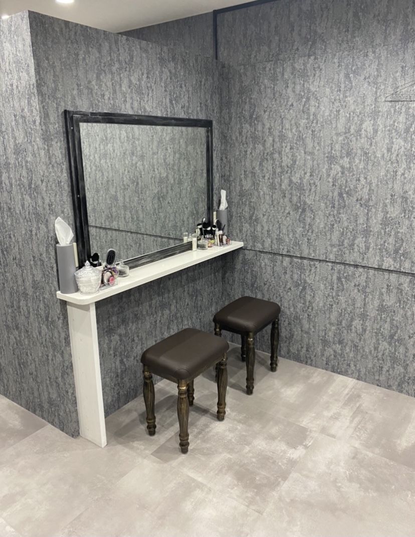 【大日】≪入社祝い金最大5万円≫≪月30万円以上の高収入が可能≫≪最低保障給制度あり≫≪フリー50％／指名60％還元≫豊富なメニューがあり、単価アップもしやすい環境！入客チャンスあり◎様々な働き方ができるので、あなたにあった働き方が可能！「eyelash RooM Lilas（アイラッシュルームリラ）」からアイリスト（アイデザイナー・まつげエクステ）の求人☆★