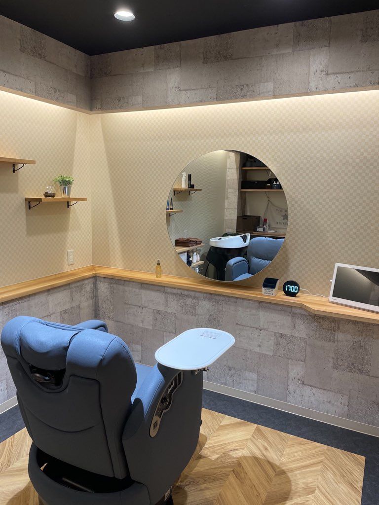 【阿倍野】≪月8日休み≫≪月給24万円スタート≫≪社会保険完備≫≪マンツーマン接客≫少人数制の落ち着いた雰囲気で自分のペースに合わせた働き方が叶う！希望に合わせて正社員・業務委託の選択可能！「Lamie（ラミ）」からスタイリスト（美容師）の求人☆★