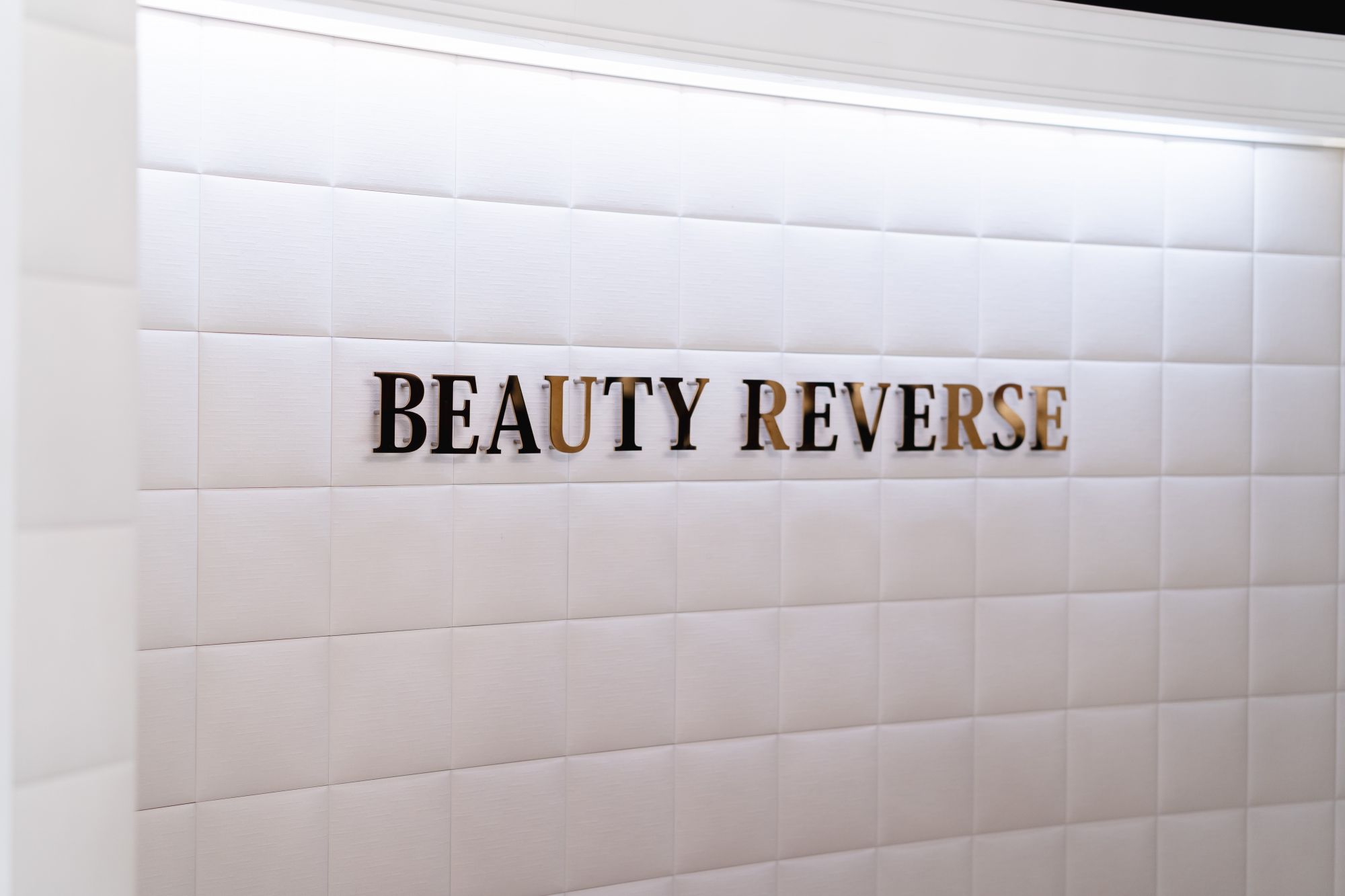 【大船】◆日曜定休・産休育休制度あり・退職金制度あり・社会保険完備◆高待遇と未経験の方でも安心して学べる研修制度が魅力!地域のお客様に愛されるBEAUTY REVERSE 大船店(ビューティーリバースオオフナテン)からエステティシャンの求人☆☆