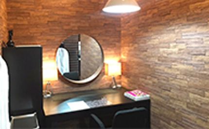 【新琴似】≪月給18万円スタート≫≪社会保険完備≫営業時間が短く20時までに退勤出来るので自分の時間もしっかり充実させれます！ライフスタイルに合わせて勤務日数を選べる「SAKURA STYLE 新琴似店（サクラスタイルシンコトニテン）」からアシスタント（美容師）の求人★☆