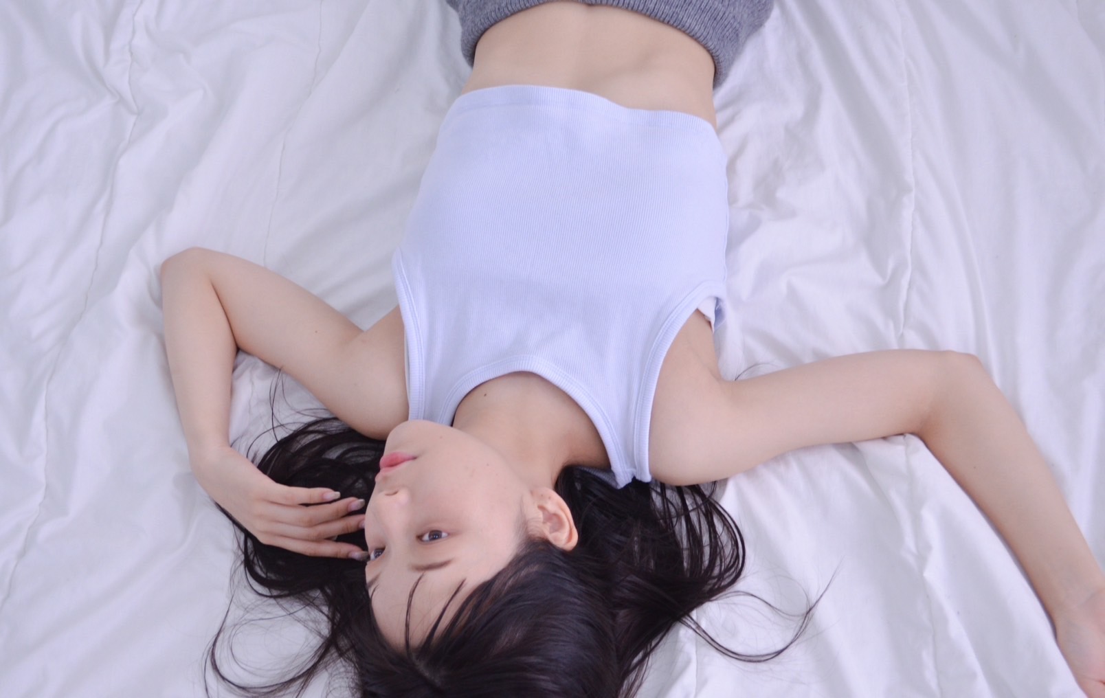 【大阪梅田】≪完全週休2日制≫≪社会保険完備≫≪有給休暇あり≫≪20時までに退勤可能≫高待遇でどなたでも働きやすい環境がオススメ！50万円以上の高収入も狙える「la gemme（ラ ジェム）」からスタイリスト（美容師）の求人☆★