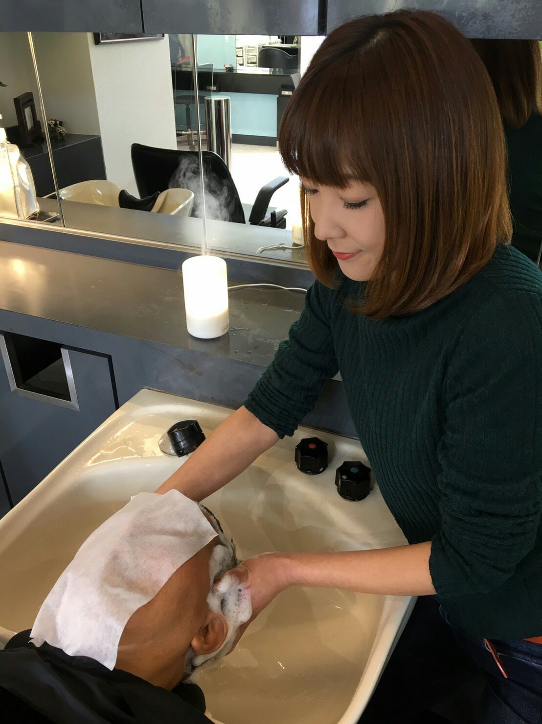 【修学院】≪平均退社18時30分≫≪賞与あり≫完全予約制なのでお客様としっかり向き合える！草木染めやヘナなど自然素材を生かした安心施術が人気のアットホームサロン！「LA VIE SIMPLE（ラビサンプル）」からスタイリスト（美容師）の求人☆★