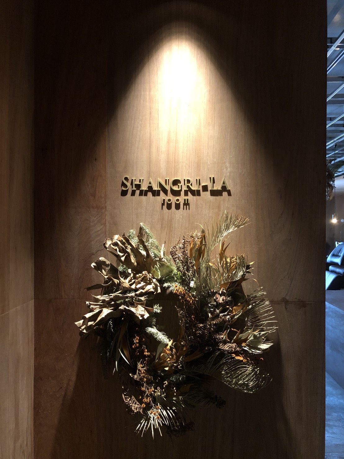 【大日】≪選べる入社特典≫≪3ヶ月限定、指名フリー共に70％還元or最低保障給35万円or入社祝金30万円支給≫≪主婦の方も多数活躍中≫≪インボイス登録なくてもOK≫≪古川橋店も同時募集≫薬剤が豊富なので客単価も上げやすいサロン！ハイトーンと髪質改善のオーダーが人気！独立支援やFC制度もあり！「shangri-la room（シャングリラルーム）」からスタイリスト（美容師）の求人☆★