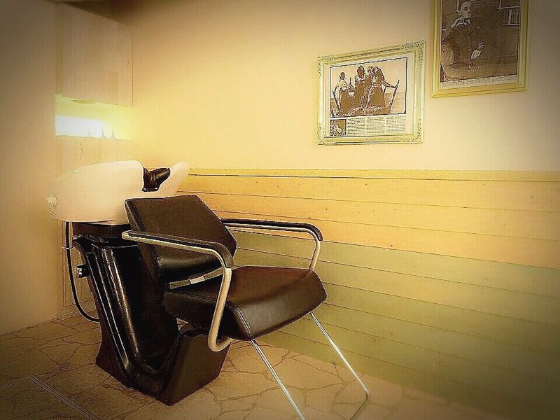 【元町】≪最低保証給25万円≫≪平均お給料40万円!≫≪入客チャンスあり≫フリー45〜50%/指名50〜60%還元!休みの融通がききやすい歩合サロン「Attrait KOBE(アトレコウベ)」からスタイリスト(美容師)の求人☆★