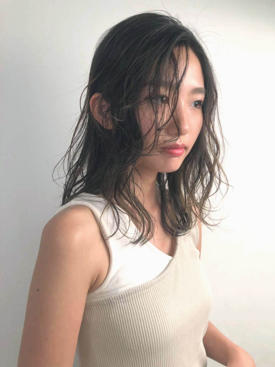 【大和西大寺】≪完全週休2日制≫≪2年以内にデビューも可≫平均水準以上の好待遇！充実した福利厚生面も魅力。一人一人に合わせたカリキュラムで着実に成長できるサロン「TIF（ティフ）」からアシスタント（美容師）の求人☆★