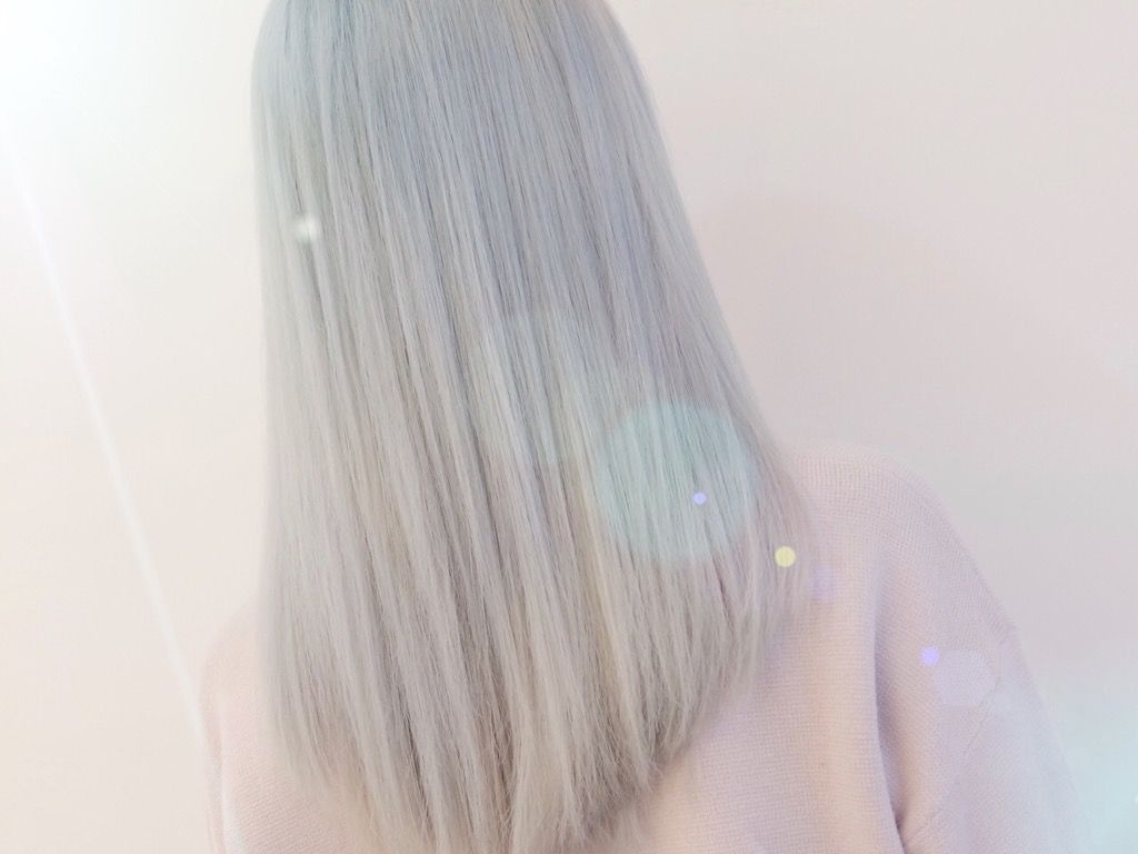 【東梅田】≪プライベートサロン≫≪営業中レッスンOK≫経験豊富な実力あるスタイリストがしっかり技術指導してくれるので安心して着実に成長できます！カラーが大人気の都会にあるおしゃれプライベートサロン“MORROW（モロウ）”からアシスタント（美容師）の求人☆★