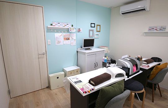 【鍋島】≪完全週休二日制・第3日曜日が定休日・社会保険完備≫とにかくスタッフ同士の仲が良い!!福利厚生が整っており、たくさんの技術が学べる環境が整っているトータルビューティーサロン「Carina beauty salon(カリーナビューティーサロン)」からエステティシャンの求人☆☆