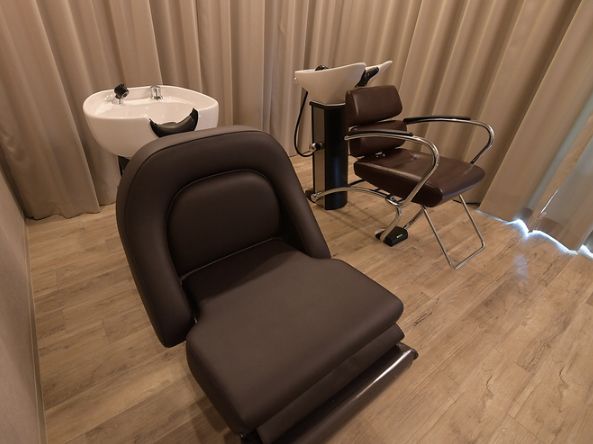 【一乗寺】≪9時30分〜17時までの営業時間≫≪日曜定休≫≪月8〜10日休み≫≪社会保険完備≫≪有給休暇あり≫女性の方が働きやすい主婦サロン◎TRAIL（トレイル）からスタイリスト（美容師）の求人☆☆