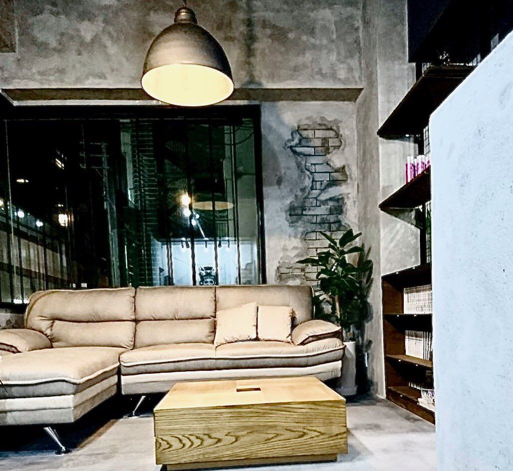 【大橋駅】駅チカでアクセス抜群！！正社員・業務委託の働き方が選べます！！幅広い世代のお客様に似合うスタイルを提案し、「カッコいい」を作るメンズヘアサロン「Men’s salon MOW（メンズサロンモウ）」からスタイリスト（美容師）の求人★☆