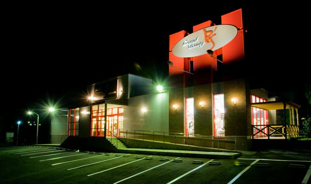 【相生山】≪好待遇≪社会保険完備≫≪しっかりとした教育体制≫安心して永く美容師として働けるサロン“Grand Beauty B’s緑店（グランドビューティービーズミドリテン）”からアシスタント（美容師）の求人☆★