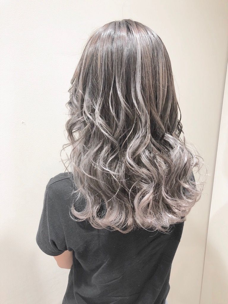 【矢場町】≪トレンド発信≫≪マンツーマン接客≫有名雑誌にも掲載されたことのある実力派サロン!半個室空間でお客様とゆっくり関わりながら接客したい方にオススメサロン「for...by grande(フォーバイグランデ)」からスタイリスト(美容師)の求人☆★