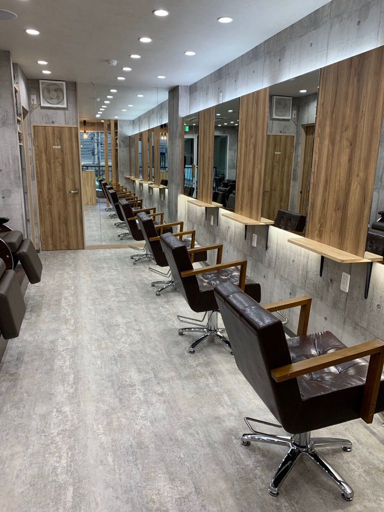【近鉄郡山駅】実践的に入客をして、2年以内の早期デビューしたい方は必見!スタイリストになった時にはどんどん稼げちゃいます!「hair salon memento(ヘアサロンメメント)」からアシスタント(美容師)の求人☆★