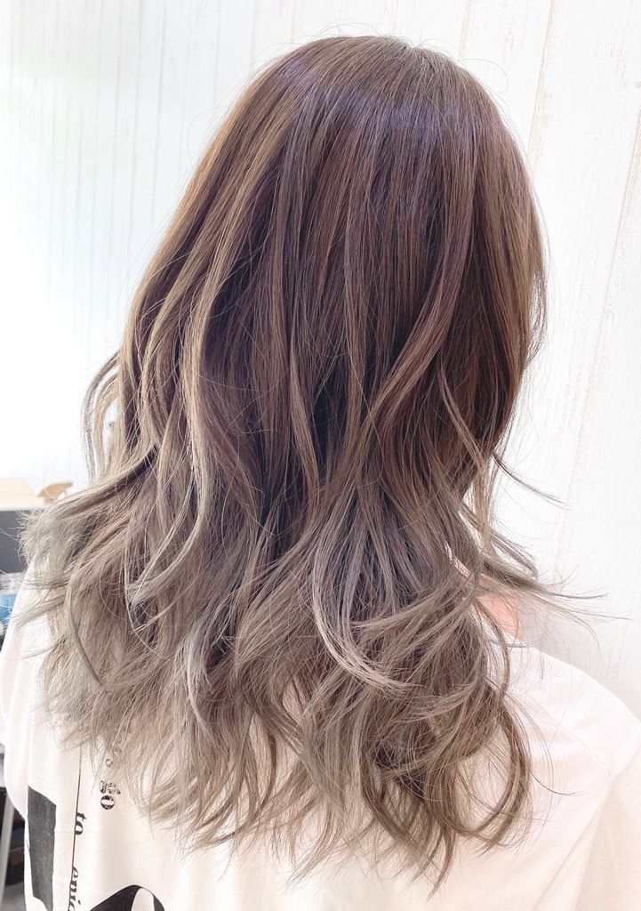 【南草津】≪売上に応じて歩合あり≫≪夏季・年末年始休暇あり≫頑張ったら頑張った分稼げる環境が整っております！！トレンドのカラーから似合わせカットまで、男女を問わず愛されるアットホームな地域密着型サロン「aouli（アオゥリ）」からスタイリスト（美容師）の求人☆★