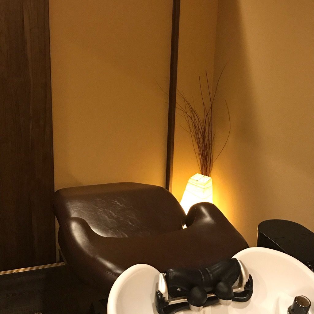 【中百舌鳥】≪完全週休2日≫≪平均退社19時退社可能≫和を基調としたモダンな雰囲気のプライベートサロン。営業中のレッスンも可能!お客様にリラックスして頂けるサロンづくりを一緒にしてくれるスタッフ大募集◎i-ory(アイオリ―)からアシスタント(美容師)の求人☆★