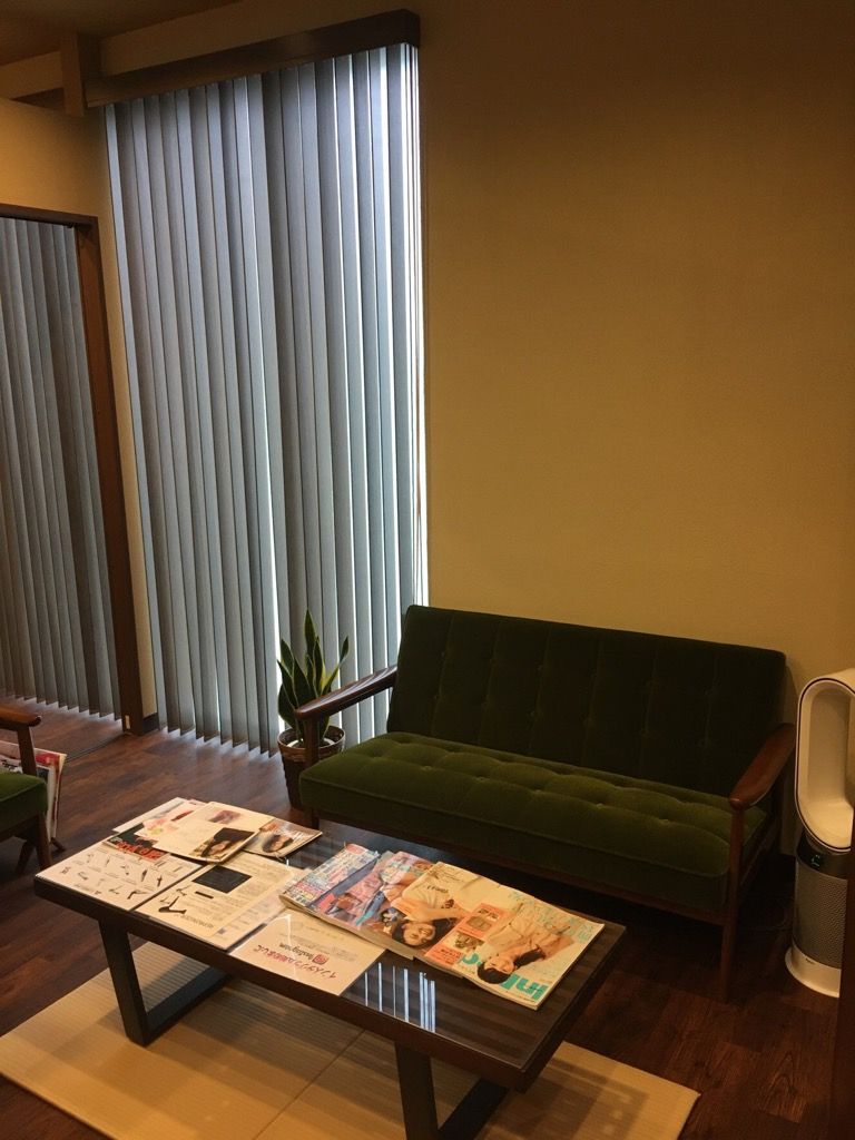 【中百舌鳥】≪完全週休2日≫≪平均退社19時退社可能≫和を基調としたモダンな雰囲気のプライベートサロン。営業中のレッスンも可能!お客様にリラックスして頂けるサロンづくりを一緒にしてくれるスタッフ大募集◎i-ory(アイオリ―)からアシスタント(美容師)の求人☆★