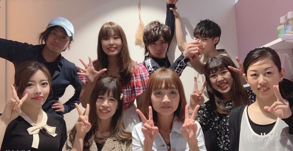 【若宮】≪平均退勤時間18:00頃・社保完備・有休あり≫完全予約制でお客様と向き合える環境です。退勤時間も早くお身体の負担も少なめ!!とことんお客様と向き合い、圧倒的なリピート率を誇る人気の艶髪専門店「L’oiseau Bleu museum(ロアゾブルーミュージアム)」からスタイリスト(美容師)の求人☆★☆