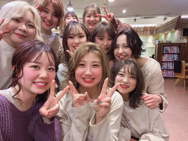 【船橋駅】■ママさん美容師も大歓迎■長く活躍できるヒケツがあります!希望次第で新しいことにも挑戦できる環境です!ライフスタイルを大切にした、自由な働き方ができるgrandage 船橋南口店(グランアージュフナバシミナミグチテン)からスタイリスト(美容師)の求人☆★