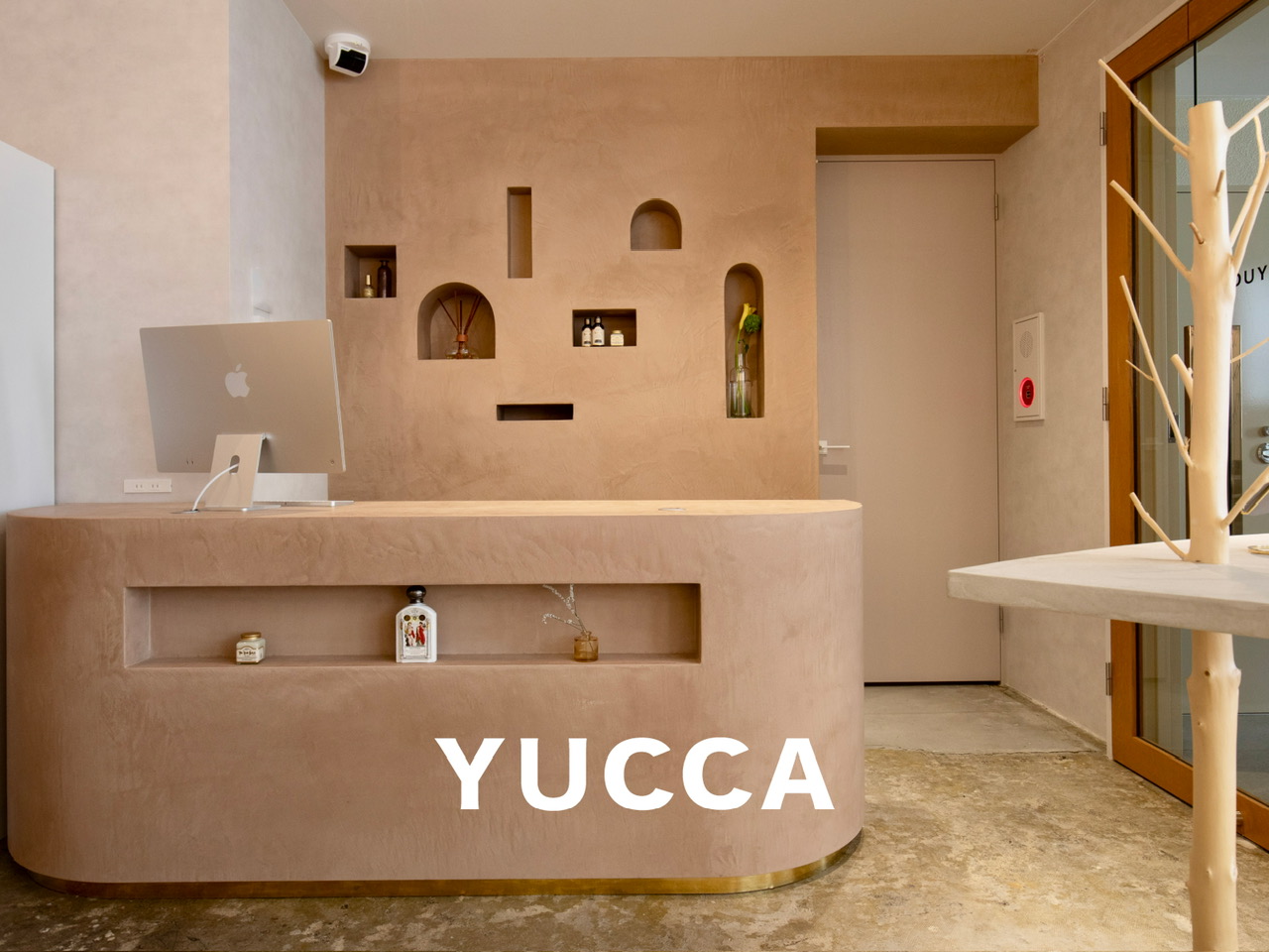 【西梅田】指名50%／フリー40%還元！マンツーマン制！ライフスタイルに合わせて勤務可能可能。スタッフ同士の仲もよく楽しく働けるアットホームなサロン！「YUCCA 梅田（ユッカウメダ）」からスタイリスト（美容師）の求人☆★☆