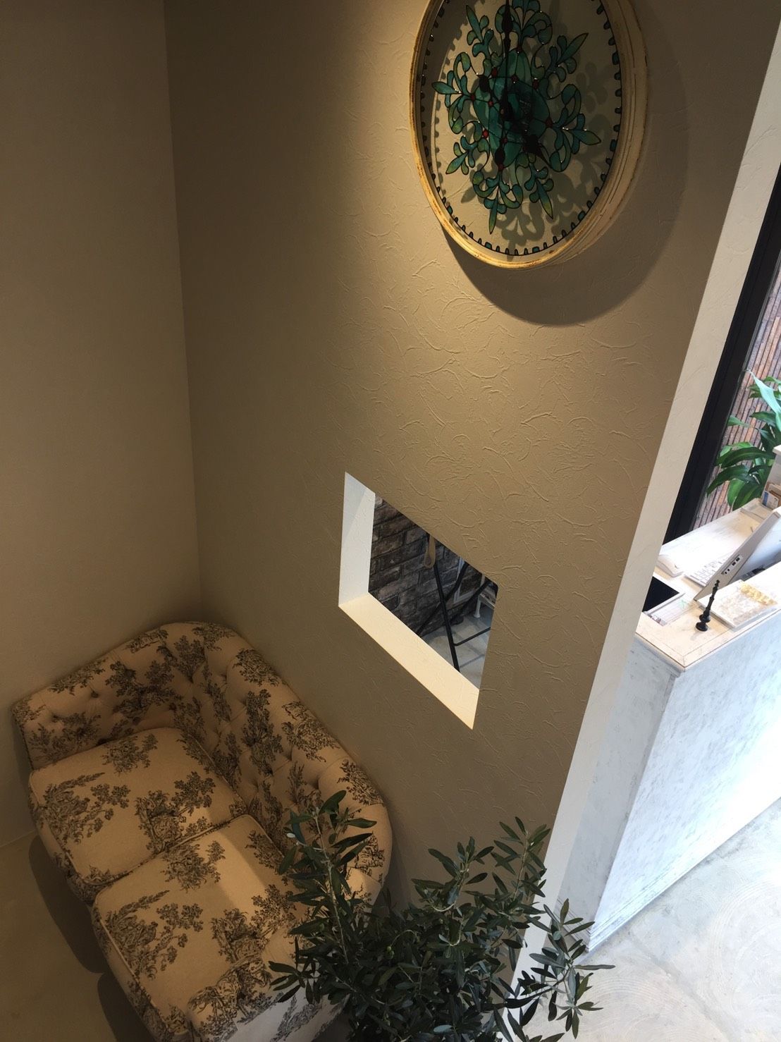 【玄琢下】≪社会保険完備≫≪夏季・年末年始休暇あり≫独自のカット技術と丁寧なカウンセリングが人気の地域密着型サロン！！年代問わず多くのお客様から支持されています！今の技術力をUPさせたい方におすすめ！！「Grand Cru（グランクリュ）」からスタイリスト（美容師）の求人☆★