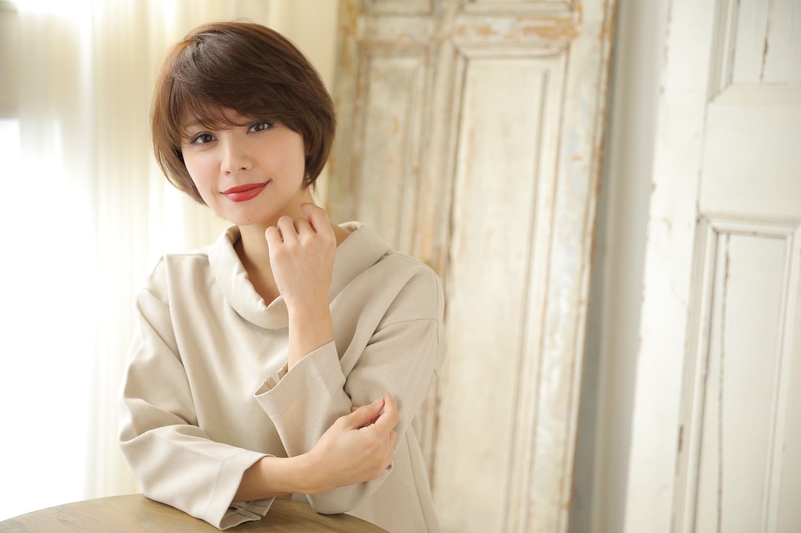 【武庫之荘】≪土日休みOK≫≪夏季・年末年始休暇あり≫≪18時退勤可能≫雑誌にも掲載された大人女性から大人気のお洒落なサロン！「MILE.（ミル）」からスタイリスト（美容師）の求人☆★