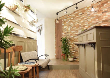 【浅草】業務委託or正社員の選択制！■完全週休2日制・有給休暇あり・入客チャンス大・社会保険完備■拘束時間も短く、体力面も安心！ライフワークバランスを大切に働けるLaviere 浅草（ラヴィエールアサクサ）からスタイリスト（美容師）の求人☆★