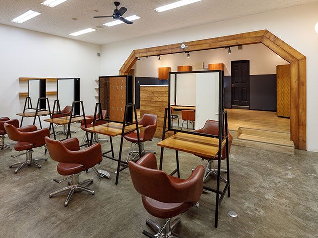 【西大島】◆完全週休2日制・有給休暇あり・産休育休制度あり・社会保険完備◆入社したての方でもすぐに馴染める人間関係が魅力!子育てとの両立が可能で働きやすい「Fast Hair 西大島店(ファストヘアニシオオジマテン)」からスタイリスト(美容師)求人☆★