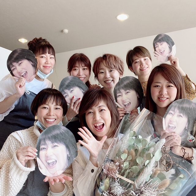 【鈴鹿市駅】≪社会保険完備≫≪有給休暇あり≫≪年末年始休暇あり≫19時までに退勤可能！美容師免許お持ちの方はまつ毛パーマも入客可能！確かな技術力と知識を持ったスタッフがしっかりサポートしてくれます！認定講師在籍！アットホームで楽しく働ける！「M-Quality（エムクオリティ）」からネイリスト（ネイル）の求人☆☆