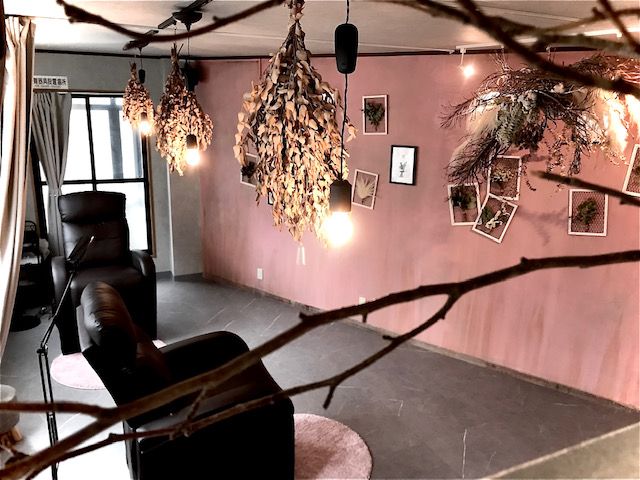 【西舞子】≪土日祝休み可能≫≪髪色・ネイル自由≫≪売上50%還元≫≪店販100％バック≫ライフスタイルに合わせた働き方ができるのでお子さんがいらっしゃる方にもおすすめ！「4 Leaf Clover（フォーリーフクローバー）」からネイリスト（ネイル）の求人☆☆