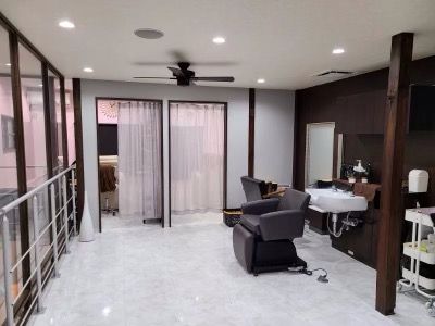 【針中野】≪社会保険完備≫≪月8日休み≫≪有給休暇あり≫≪土日祝休み月1,2回相談OK≫スタッフさんごとに合わせたサロンワークが可能です！福利厚生もしっかりしているので安心して長く働く事ができるサロンです！「RIVTIA（リヴティア）」からアイリスト（アイデザイナー・まつげエクステ）の求人★☆★