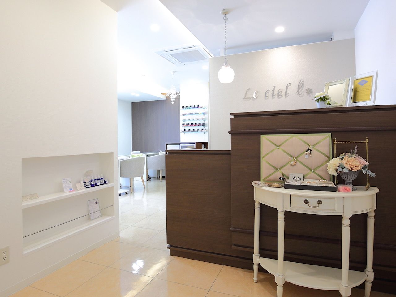 【元町】≪完全週休2日≫≪社会保険完備≫≪土日休み月2回OK≫20時までに退勤可能！研修体制も整っており、働きやすい環境！「Le ciel i（ルシェルアイ）」からネイリスト（ネイル）の求人☆☆