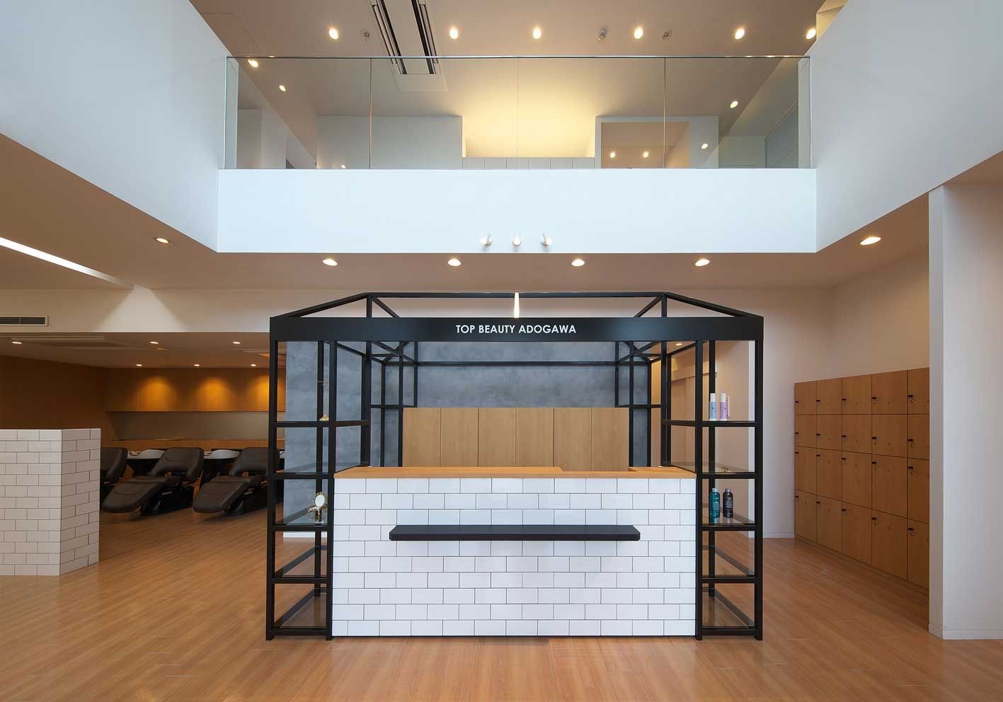 【安曇川】≪月7000円でサロンの寮に住める≫≪月8日休み≫≪社会保険完備≫アイラッシュやネイル、着付けなども学べるトータルビューティーサロン！営業時間内レッスン可能！「TOP BEAUTY 安曇川店（トップビューティーアドガワテン）」からアシスタント（美容師）の求人☆★