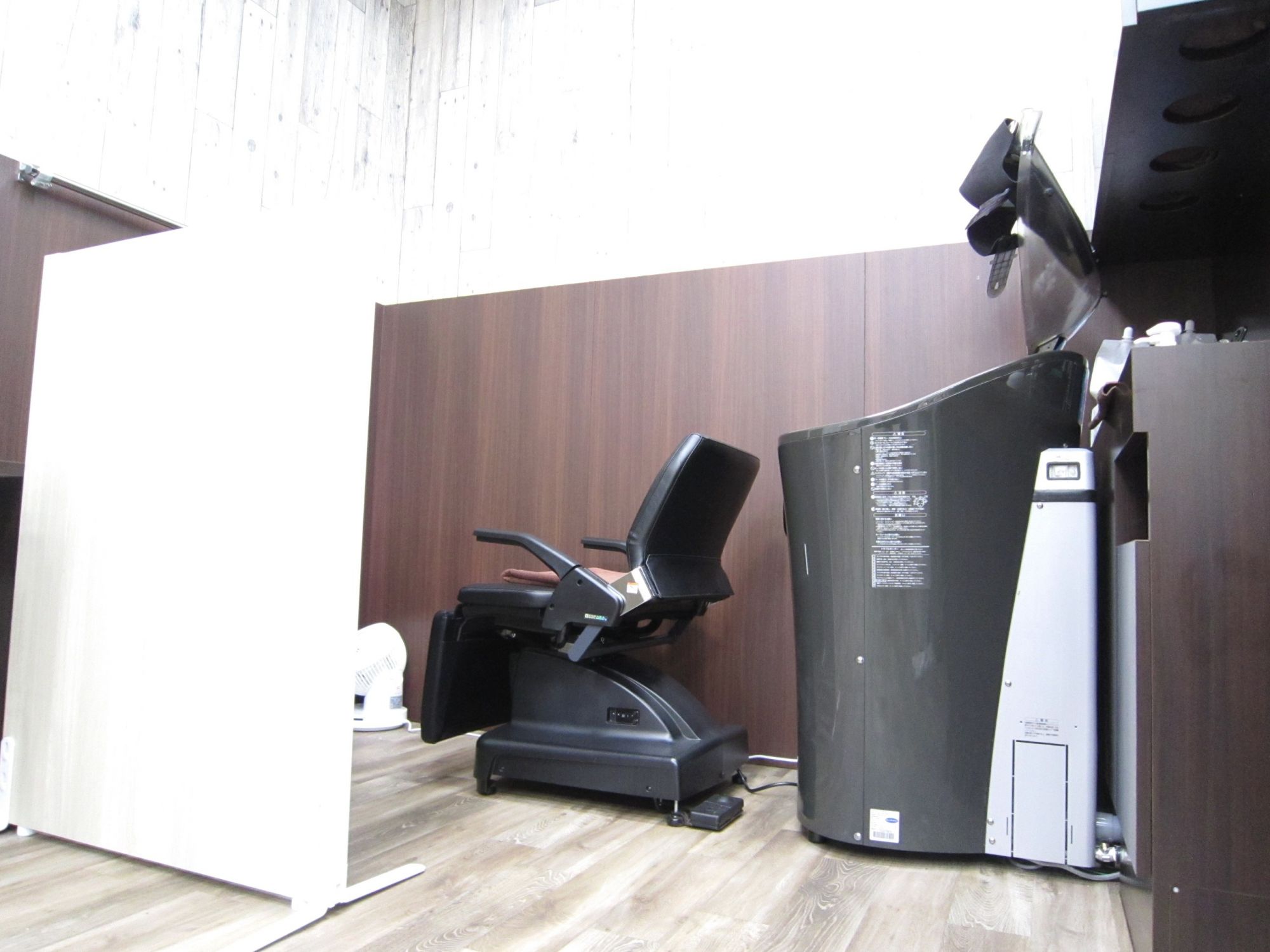 【関目】美容師の経験を活かして働けるカラー専門店!オートシャンプーなので手荒れの方も負担が少ない体制です!「First Color ライフ関目店(ファーストカラーライフセキメテン)」からカラーリスト(美容師)の求人☆☆