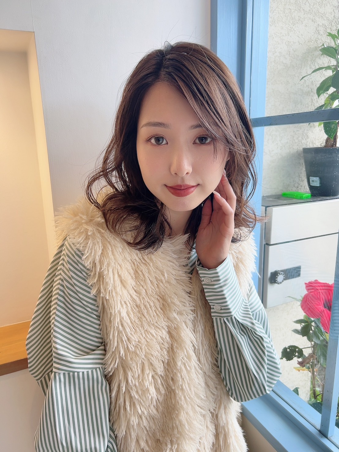 【JR姫路駅】≪完全週休2日≫≪日曜定休あり≫≪カットカラー2時間枠≫≪マンツーマン≫某有名集客サイトでも7年連続受賞しており入客チャンス抜群のサロン!「Joyeux hair design 2号店(ジョワイユヘアーデザインニゴウテン)」からスタイリスト(美容師)の求人★☆