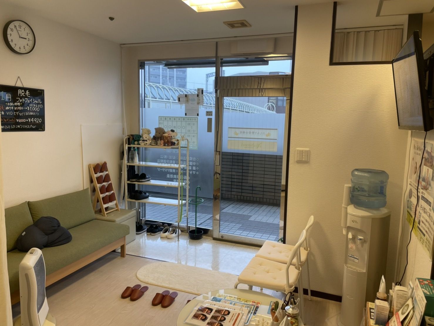 【守口市駅】≪目標達成手当あり≫≪休憩1時間≫≪夏季、年末年始、GW休暇あり≫今までの経験を活かしたい方必見!!地域の方々から愛されるリラクゼーションサロンから脱毛スタッフ、セラピストを大募集!お客様に寄り添った接客のできる「relaxation&beauty NISHIMORI(リラクゼーションアンドビューティニシモリ)」からエステティシャンの求人★☆★